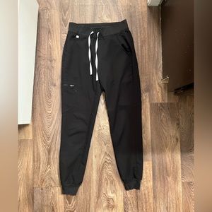 Figs Zamora Jogger Scrub Pants in Black